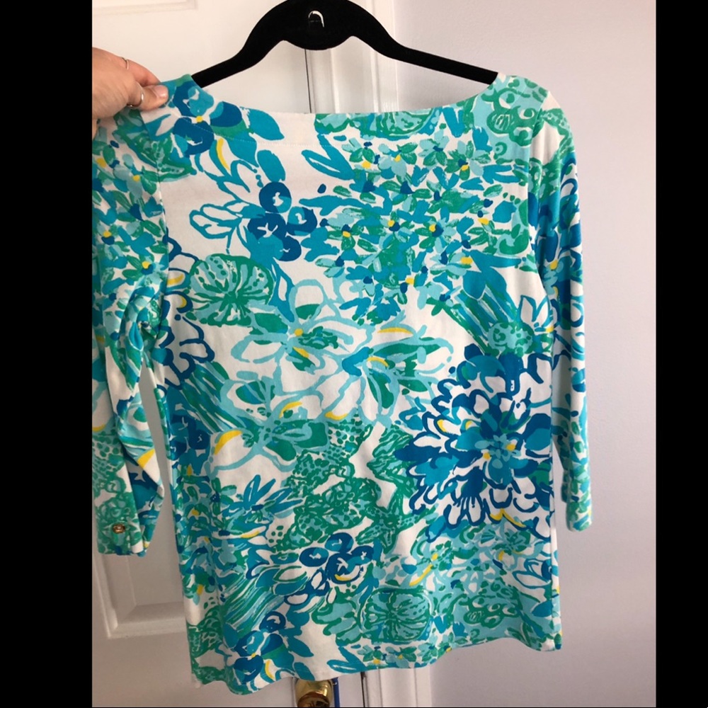 Lilly Pulitzer quarter sleeve shirt